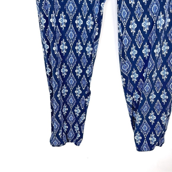 White House Black Market Ikat Printed Knit Crop Jogger Style Pants Blue Size M/L - Picture 9 of 12